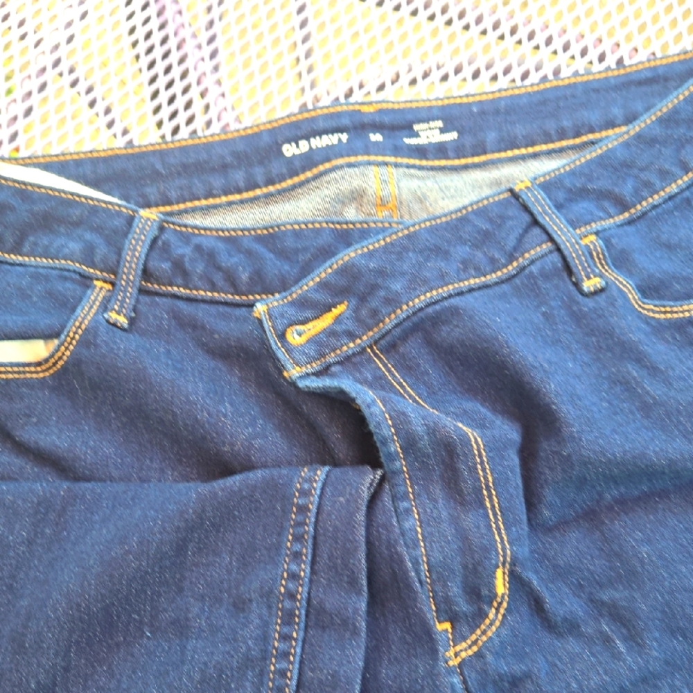 Old Navy Women's Dark Blue Jeans  Super Skinny Sz 20